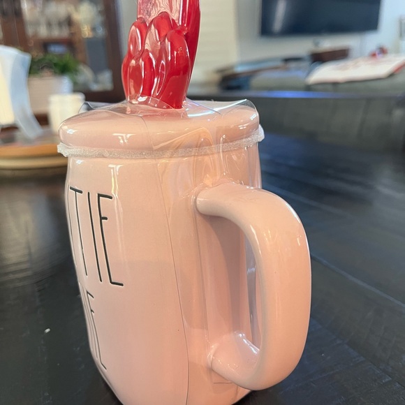 NWT Rae Dunn Cutie Pie Valentine Mug - Picture 2 of 4